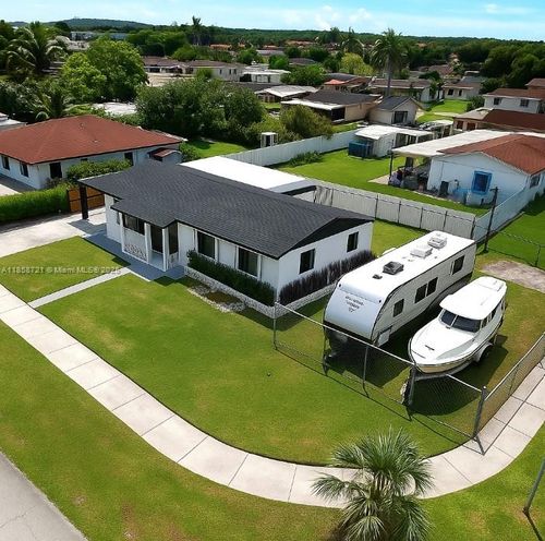 11462 Sw 225th St, Miami, FL, 33170-6421 | Card Image