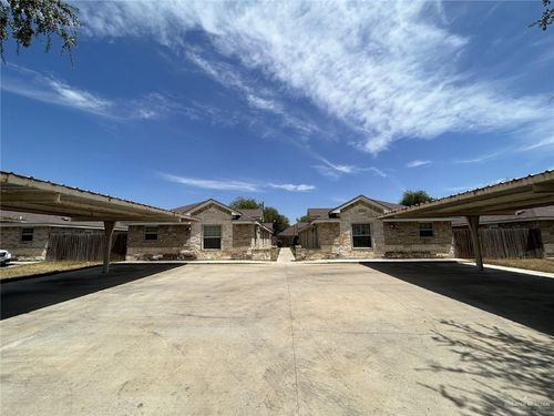 apt-a-300 W Albatross Ave, Pharr, TX, 78577-2561 | Card Image