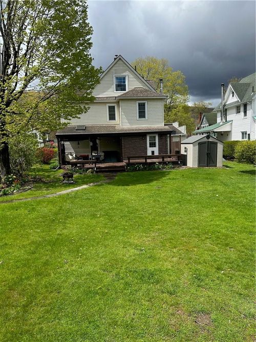 25 Highland Ave, Rock Glen, NY, 14550-9812 | Card Image