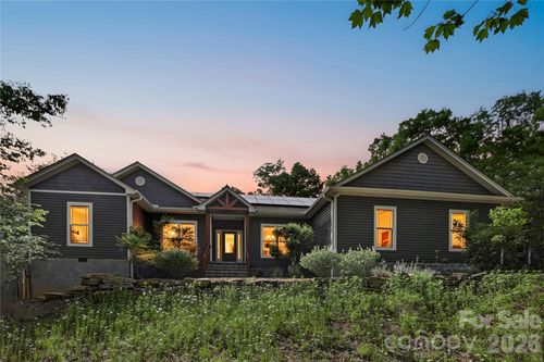 549 River Knoll Ln, Tryon, NC, 28782-6662 | Card Image