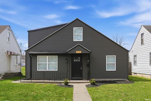 4018 S Park Dr, Fort Wayne, IN, 46806-1809 | Card Image