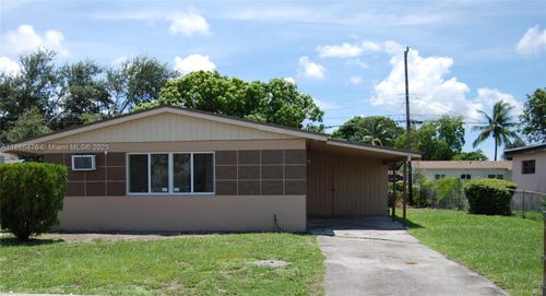 3020 Nw 71st St, Miami, FL, 33147-5936 | Card Image