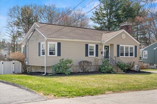 27 Bruce Ave, Shrewsbury, MA, 01545-3001 | Card Image