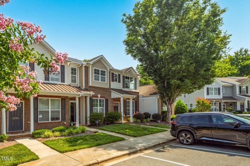 1076 Kelso Ln, Burlington, NC, 27215-9556 | Card Image