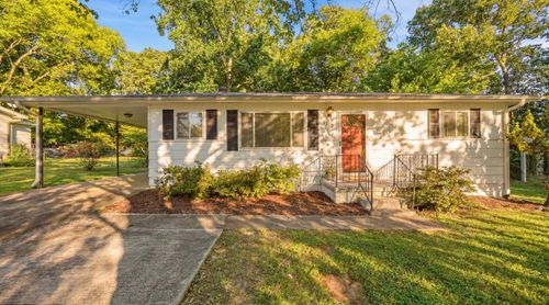 8319 Oak Dr, Chattanooga, TN, 37421-4340 | Card Image