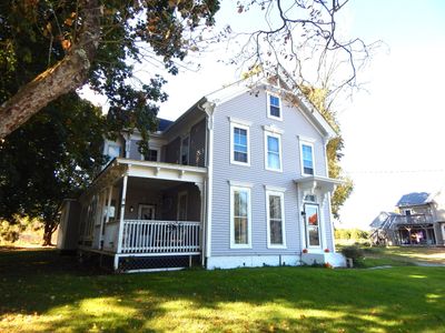 New siding and new roof! | Image 2