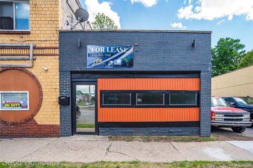 10305 W Mcnichols Rd, Detroit, MI, 48221-2458 | Card Image