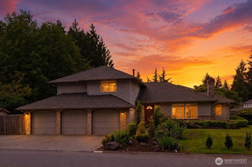 11828 43rd Dr Se, Everett, WA, 98208-9136 | Card Image