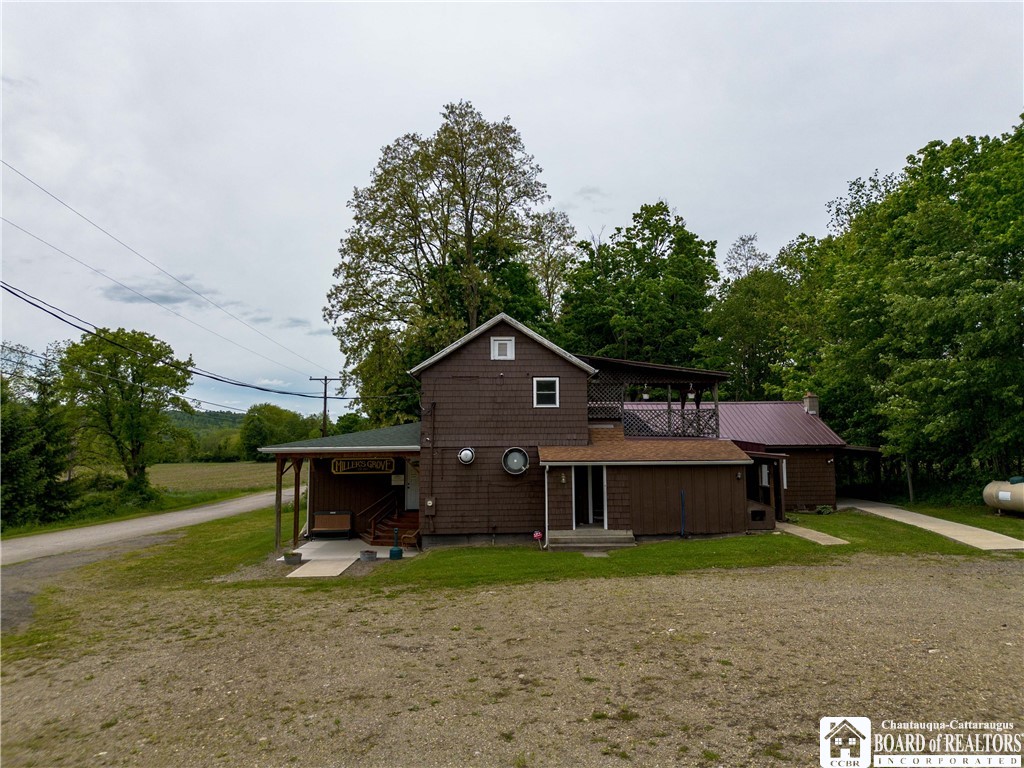 64 Old Fentonville Rd, Frewsburg, NY 14738
