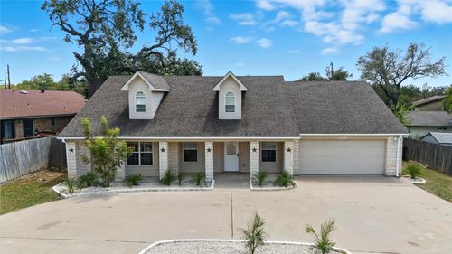 4005 Midway Dr, Temple, TX, 76502-1512 | Card Image