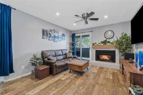 8-1300 Athens Plz, Steamboat Springs, CO, 80487-1738 | Card Image