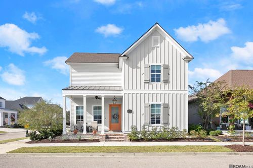 4086 Memorial Sq, Zachary, LA, 70791-7867 | Card Image