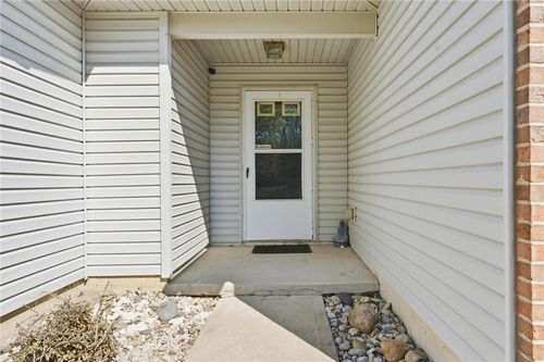 898 Greengate, Lebanon, OH, 45036 | Card Image