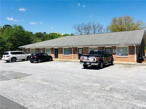 2-739 Main St, Stone Mountain, GA, 30083-3088 | Card Image