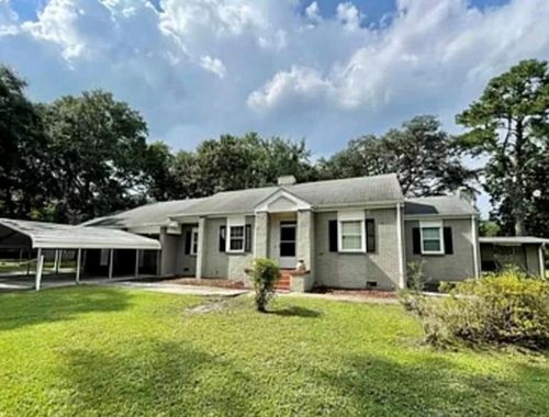 310 Highland Heights Dr, Valdosta, GA, 31602-7024 | Card Image