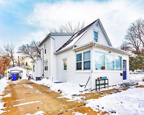 366 Topping St, Saint Paul, MN, 55117-5225 | Card Image