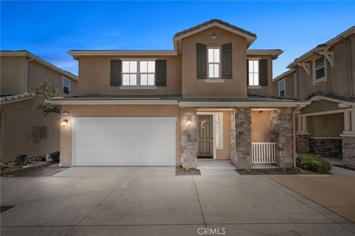28443 Sunflower St, Highland, CA, 92346 | Card Image