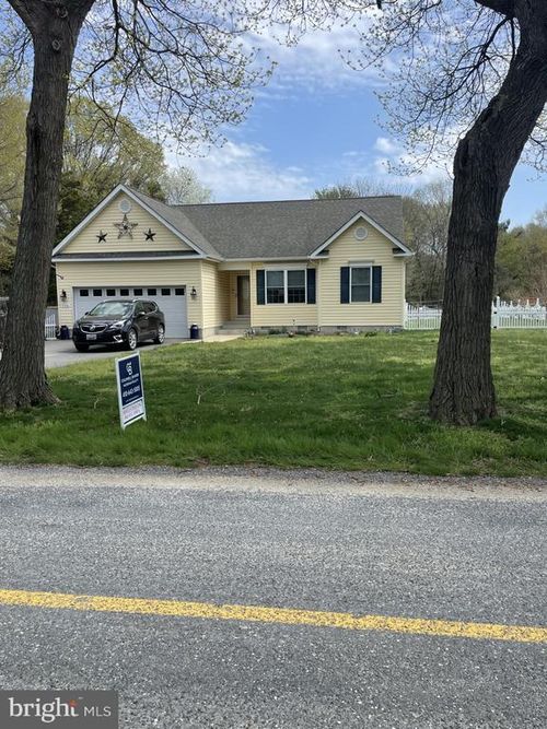 720 Deep Landing Rd, CHESTERTOWN, MD, 21620-2429 | Card Image