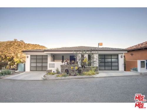 3850 Rambla Orienta, Malibu, CA, 90265 | Card Image