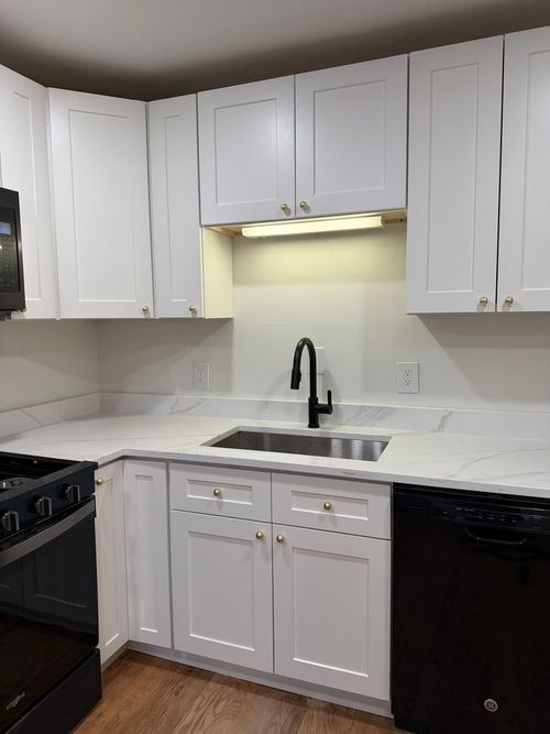 apt-2-2308 Oakton St, Park Ridge, IL, 60068-1869 | Card Image