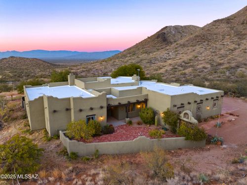 17950 S Via El Caballo Prieto, Vail, AZ, 85641 | Card Image