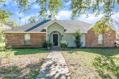 123 Olive Branch Drive, Youngsville, LA, 70592 | Card Image