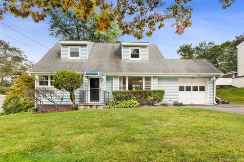 135 Rita Dr, Cortlandt Mnr, NY, 10567-2605 | Card Image