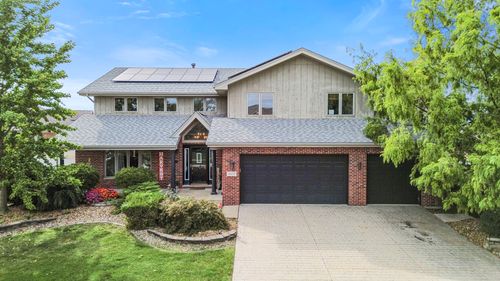 7407 Ridgefield Ln, Tinley Park, IL, 60487-5543 | Card Image