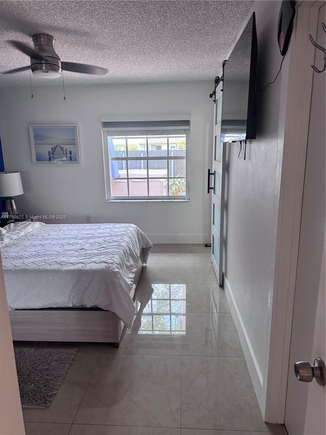 5308 Sw 138 Th Pl, Townhouse with 3 bedrooms, 2 bathrooms and null parking in Miami FL | Image 19