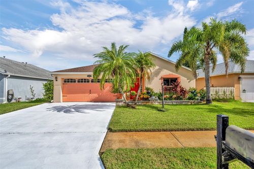 3122 Cauthen Creek Dr, Melbourne, FL, 32934-2933 | Card Image