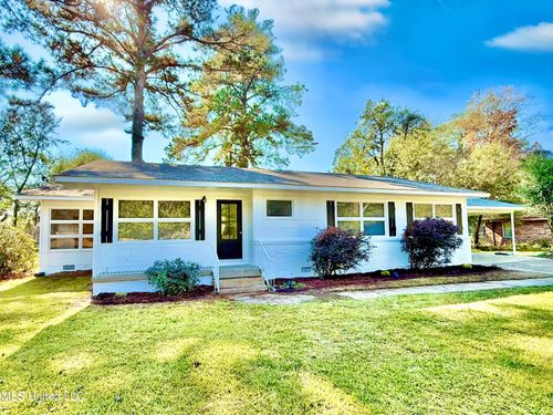 912 Lee Ave, Crystal Springs, MS, 39059-2547 | Card Image