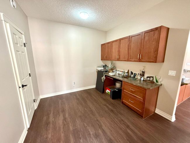 304 Sunvale Cres Ne, Townhouse with 2 bedrooms, 1 bathrooms and 2 parking in High River AB | Image 17