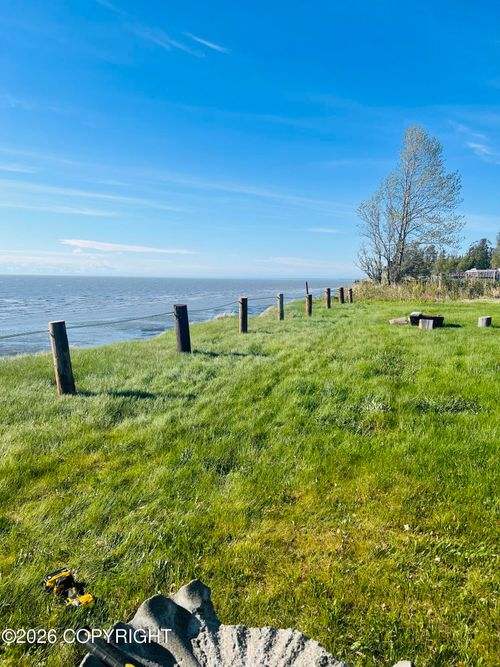 30735 Susie Cir, Kasilof, AK, 99610-9223 | Card Image