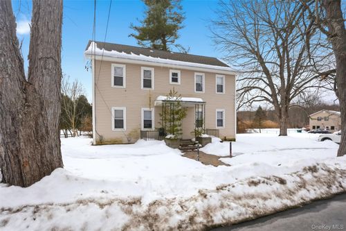 116-118 Carpenter Rd, East Fishkill, NY, 12533-8121 | Card Image