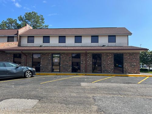 24 Marks Rd, Ocean Springs, MS, 39564-4350 | Card Image