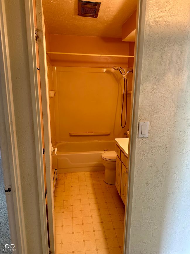 318 Elva St, House other with 3 bedrooms, 2 bathrooms and null parking in Anderson IN | Image 8