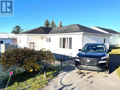 12 Hill St, House other with 2 bedrooms, 1 bathrooms and null parking in Grand Falls-Windsor NL | Image 1