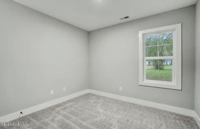 415 Woodrow St, House other with 2 bedrooms, 2 bathrooms and null parking in Goldsboro NC | Image 15