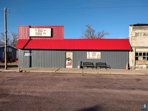 108 E Maple St Street, Monroe, SD, 57047 | Card Image