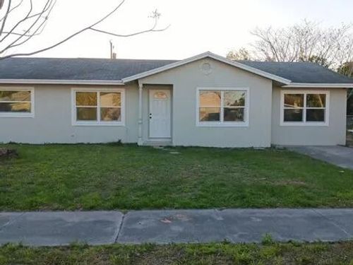 107 Bedford Drive, Fort Pierce, FL, 34946 | Card Image