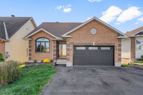 1813 Elmridge Dr, Gloucester, ON, K1J6S3 | Card Image