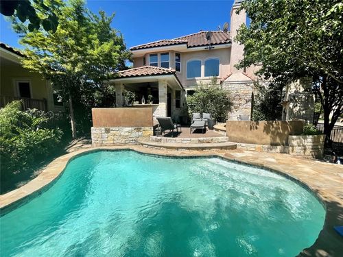 3713 Broadwinged Hawk Cv, Austin, TX, 78738-6567 | Card Image