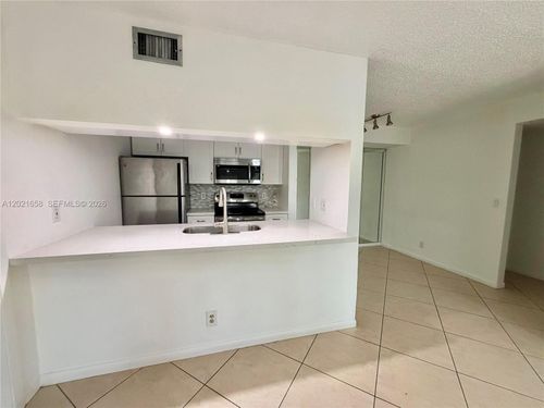 202-7137 Golf Colony Ct, Lake Worth, FL, 33467-8897 | Card Image