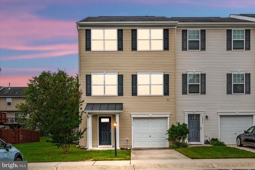 2232 Mallard Landing Dr, FREDERICKSBURG, VA, 22408-0302 | Card Image