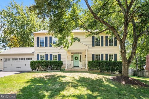 7838 Roundabout Way, SPRINGFIELD, VA, 22153-1829 | Card Image