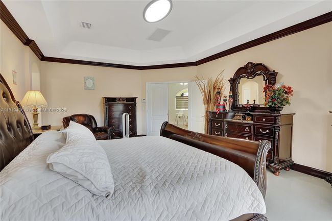 8902 Nw 178 Th Ln, House other with 4 bedrooms, 4 bathrooms and null parking in Hialeah FL | Image 30