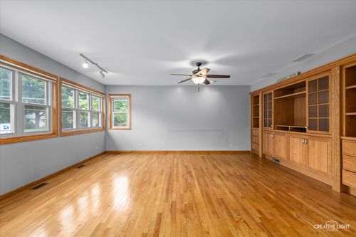 433 Virgie Pl, West Chicago, IL, 60185-2225 | Card Image