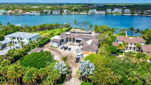508 S Beach Rd, Jupiter Island, FL, 33455-2801 | Card Image