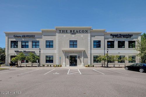 200-14057 Us Highway 17, Hampstead, NC, 28443-3770 | Card Image