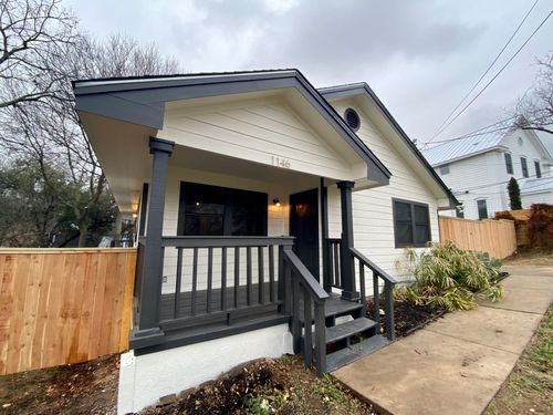 1146 Northwestern Ave, Austin, TX, 78702-2861 | Card Image